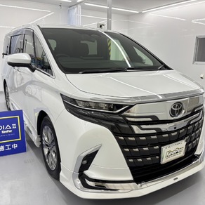 トヨタ・アルファード