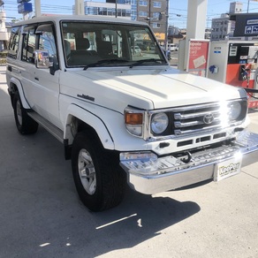 トヨタ・ランドクルーザー70