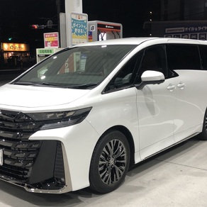 トヨタ・ヴェルファイア