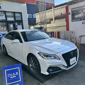 トヨタ・クラウン