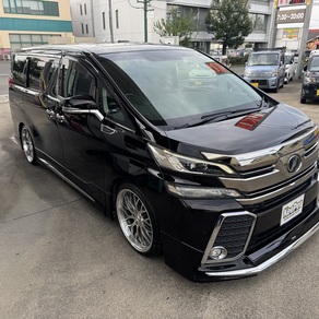 トヨタ・ヴェルファイア