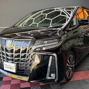 トヨタ・アルファード