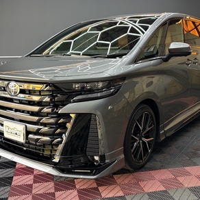 トヨタ・ヴェルファイア