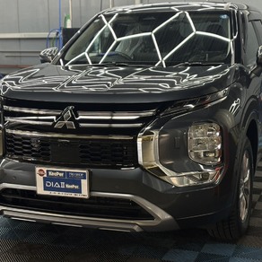 三菱・アウトランダー