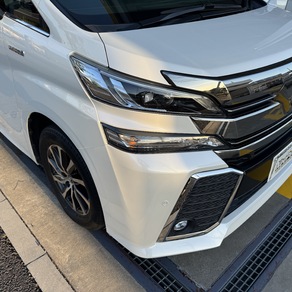 トヨタ・ヴェルファイア