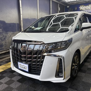 トヨタ・アルファード