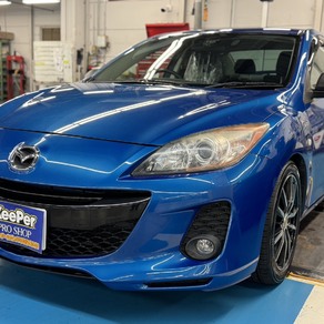 マツダ・アクセラ