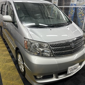 トヨタ・アルファード