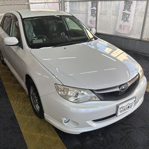 スバル・インプレッサ