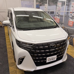 トヨタ・アルファード