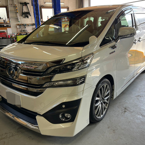 トヨタ・ヴェルファイア