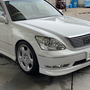 トヨタ・セルシオ