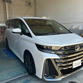 トヨタ・ヴェルファイア