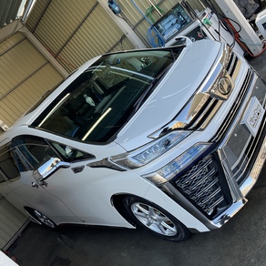 トヨタ・ヴェルファイア