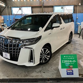 トヨタ・アルファード