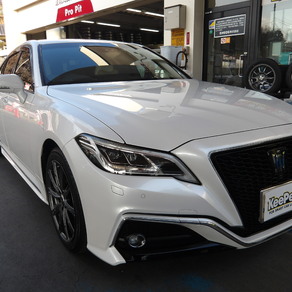 トヨタ・クラウン