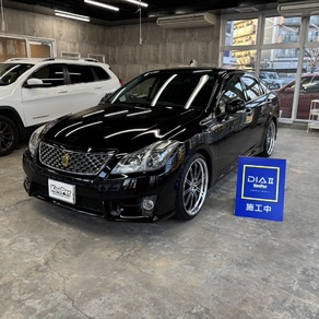 トヨタ・クラウン