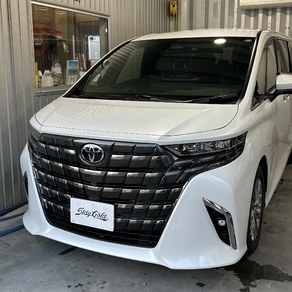 トヨタ・アルファード