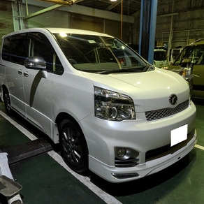 トヨタ・ヴォクシー