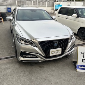 トヨタ・クラウン