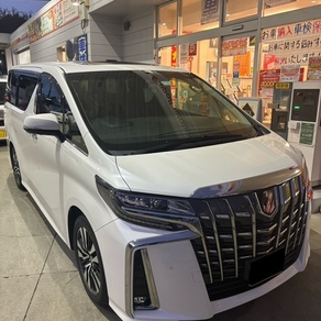 トヨタ・アルファード