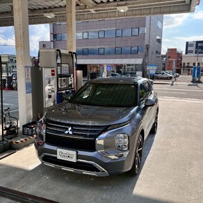 三菱・アウトランダー