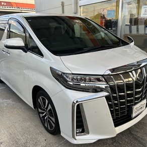 トヨタ・アルファード