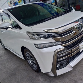 トヨタ・ヴェルファイア