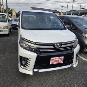 トヨタ・ヴォクシー