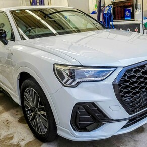 アウディ・Q3