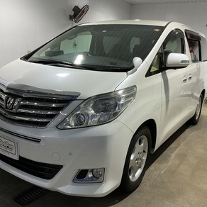 トヨタ・アルファード