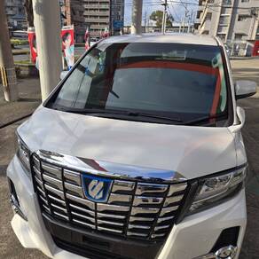 トヨタ・アルファード