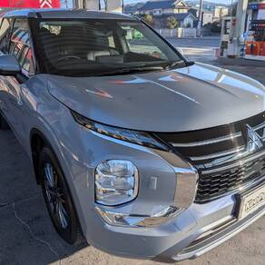 三菱・アウトランダー