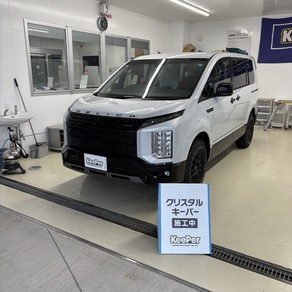 三菱・デリカ