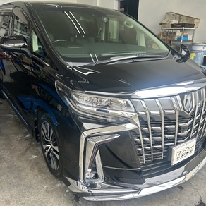 トヨタ・アルファード