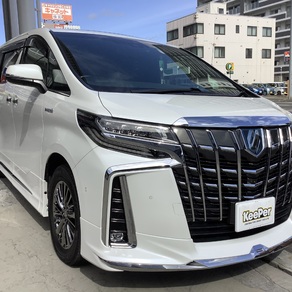 トヨタ・アルファード