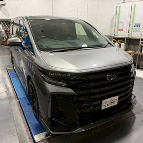 トヨタ・ヴェルファイア