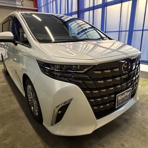 トヨタ・アルファード