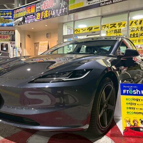 その他・テスラ・モデル３