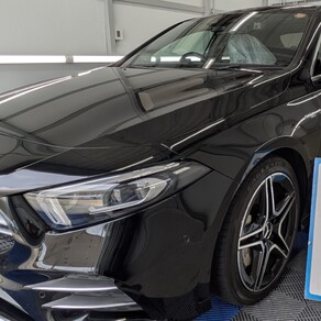 メルセデス・ベンツ・AMG　A35