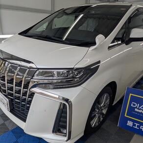 トヨタ・アルファード