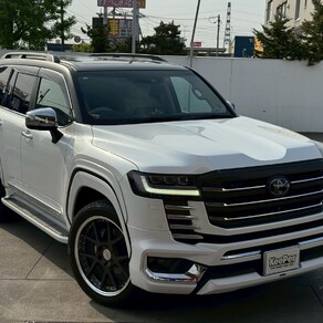 トヨタ・ランドクルーザー300