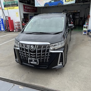 トヨタ・アルファード