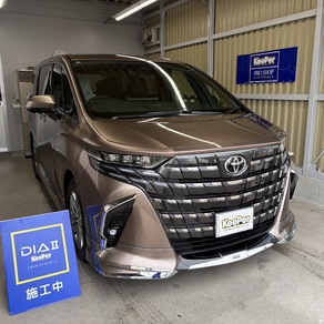 トヨタ・アルファード