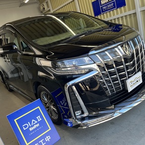 トヨタ・アルファード