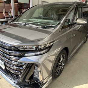 トヨタ・ヴェルファイア