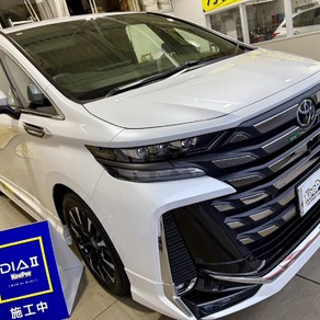 トヨタ・ヴェルファイア