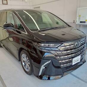 トヨタ・アルファード