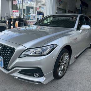 トヨタ・クラウン