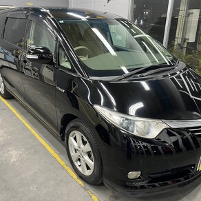 トヨタ・エスティマ